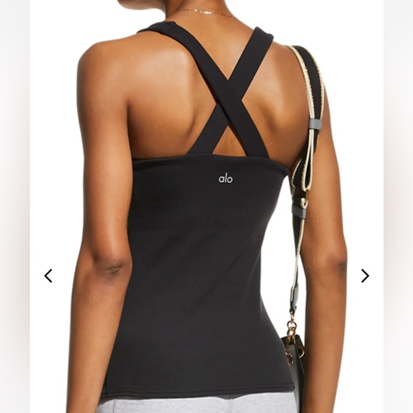 ALO YOGA ELEVATE TANK - Picture 5 of 6